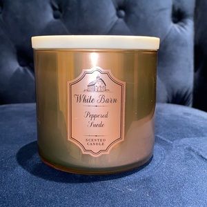Bath & Body Works 3-Wick Holiday Candle - Peppered Suede